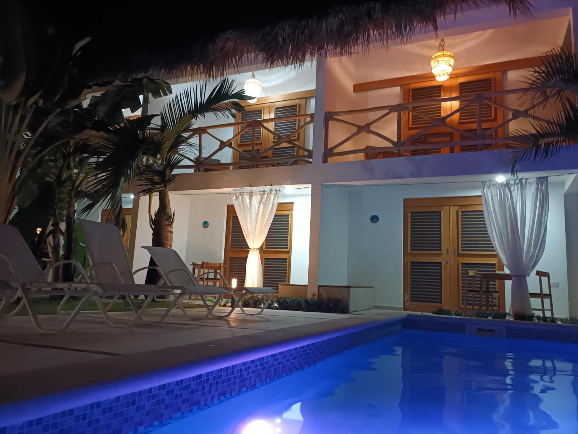 Casa Shambala B&B Лас Терренас Экстерьер фото